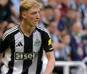 阿森纳引援大动作！阿尔特塔相中25岁本土爆点，欧冠射手王本赛季状态火热，身价逼近亿级