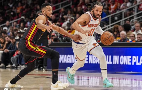 布伦森单节17分沃克空砍36分 尼克斯逆转老鹰