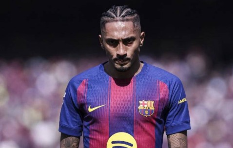 巴萨边路大将拉菲尼亚伤缺五周，西甲欧冠关键战遭重创